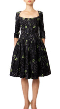 3/4 Sleeve | Grau | Black Lime Green | Front | Dress By Samantha Sung